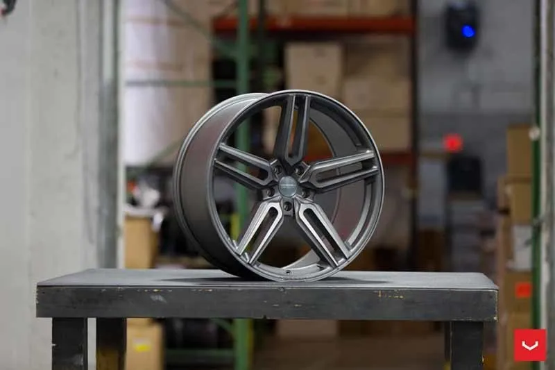 images-products-1-1945-232982425-Vossen-HF-1-Wheel-Tinted-Matte-Gunmetal-Hybrid-Forged-Series-_-Vossen-Wheels-2018-1029-1047x698.jpg