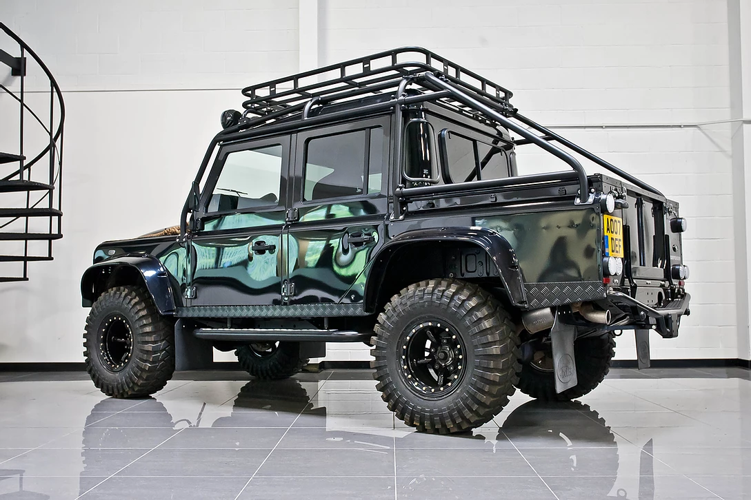 Urban  body kit for Land Rover Defender Spectre new style