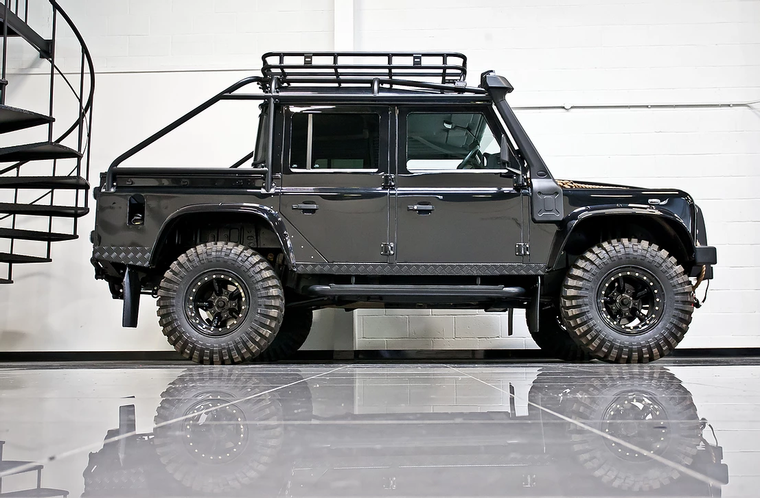 Urban body kit for Land Rover Defender Spectre new style