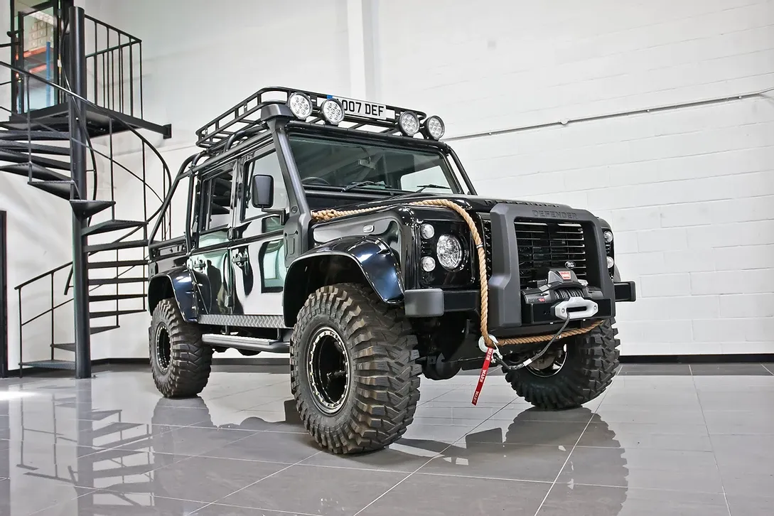Urban  body kit for Land Rover Defender Spectre latest model