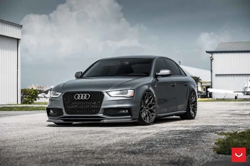 images-products-1-1955-232982435-Audi-S4-Hybrid-Forged-HF-2-_-Vossen-Wheels-2018-1003-1047x698.jpg