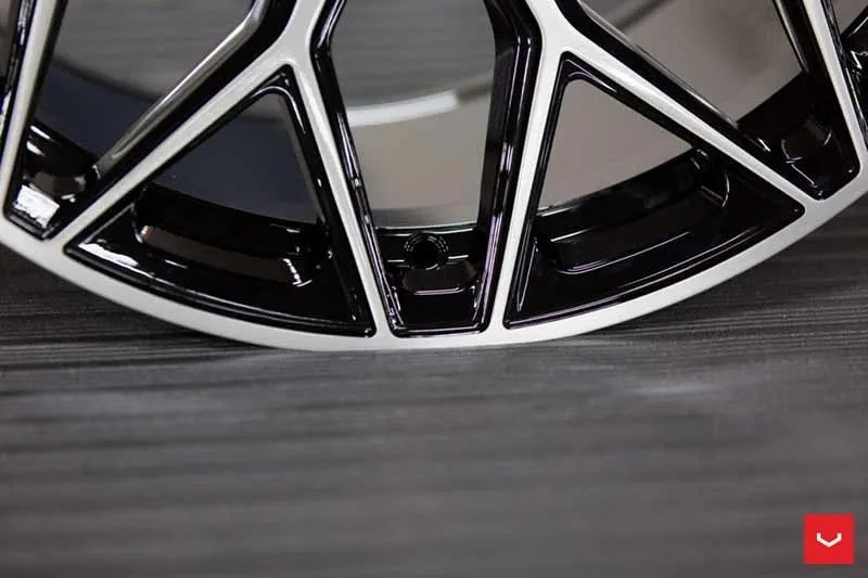 images-products-1-1958-232982438-Vossen-HF-2-Wheel-Tinted-Gloss-Black-Hybrid-Forged-Series-_-Vossen-Wheels-2018-1001-1047x698.jpg