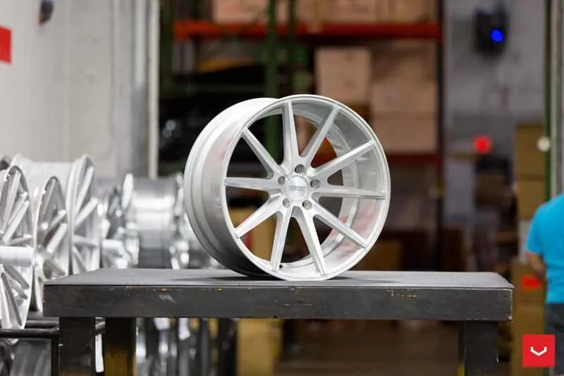images-products-1-2003-232982483-Vossen-VFS-1-Wheel-Silver-Brushed-VF-Series-_-Vossen-Wheels-2018-1023-1047x698.jpg