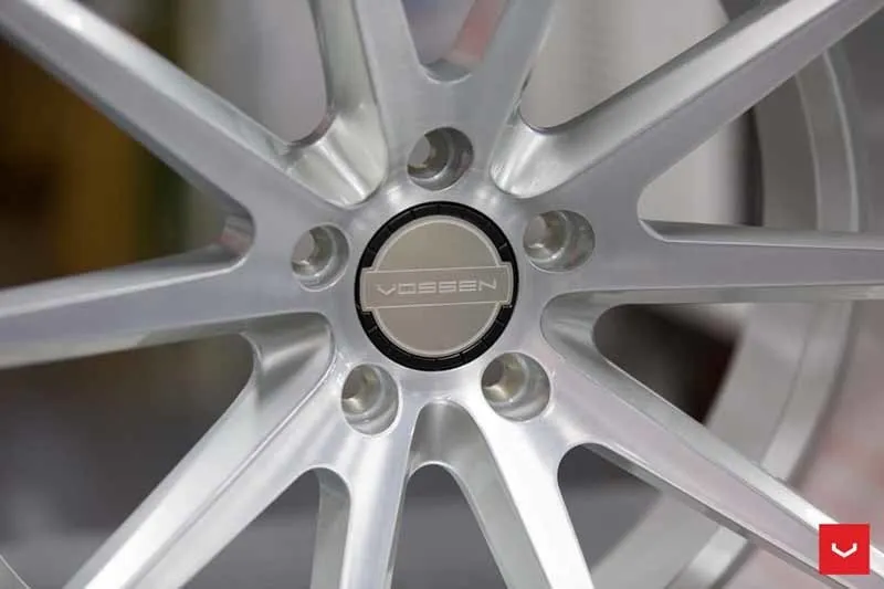 images-products-1-2005-232982485-Vossen-VFS-1-Wheel-Silver-Brushed-VF-Series-_-Vossen-Wheels-2018-1026-1047x698.jpg