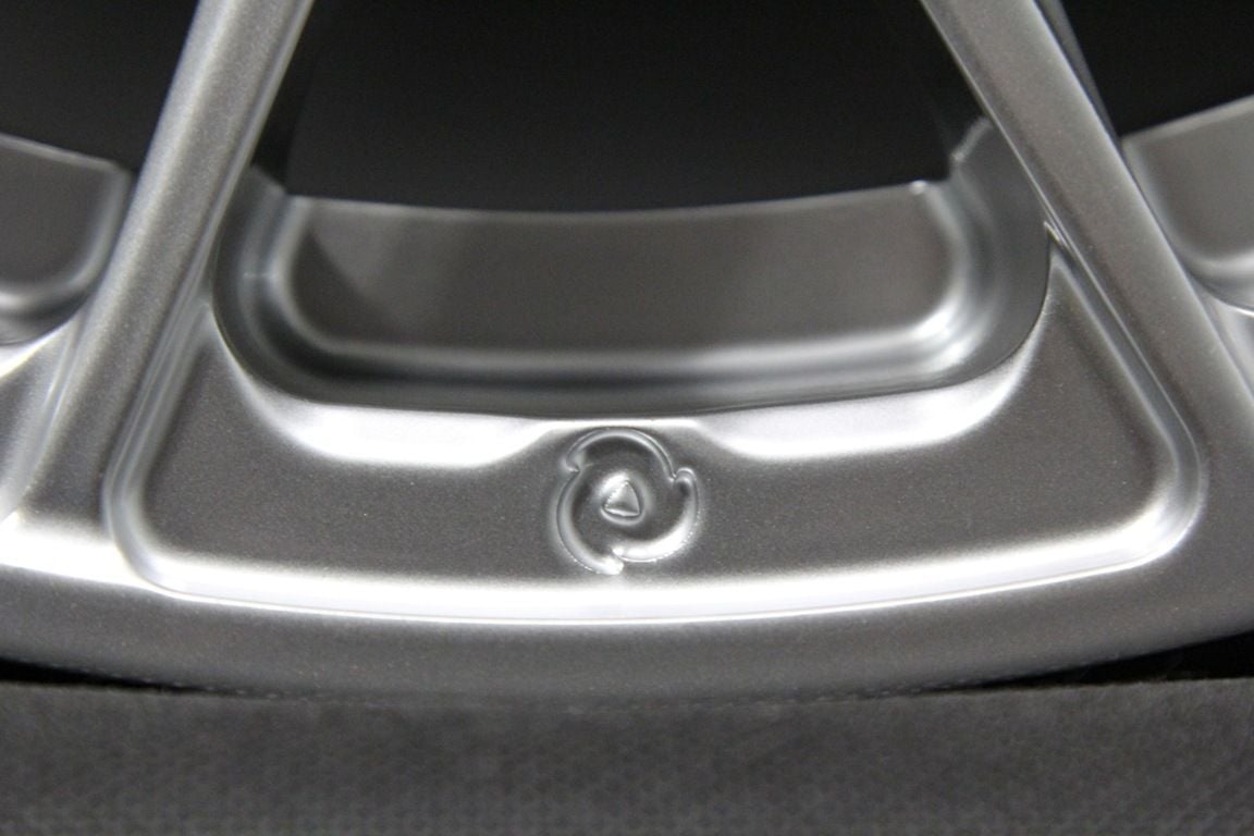 SLIK L-216 FORGED WHEELS new design