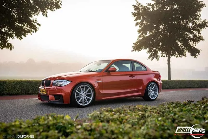 images-products-1-2012-232982492-BMW_M1_VFS1_50efebb0-1047x698.jpg