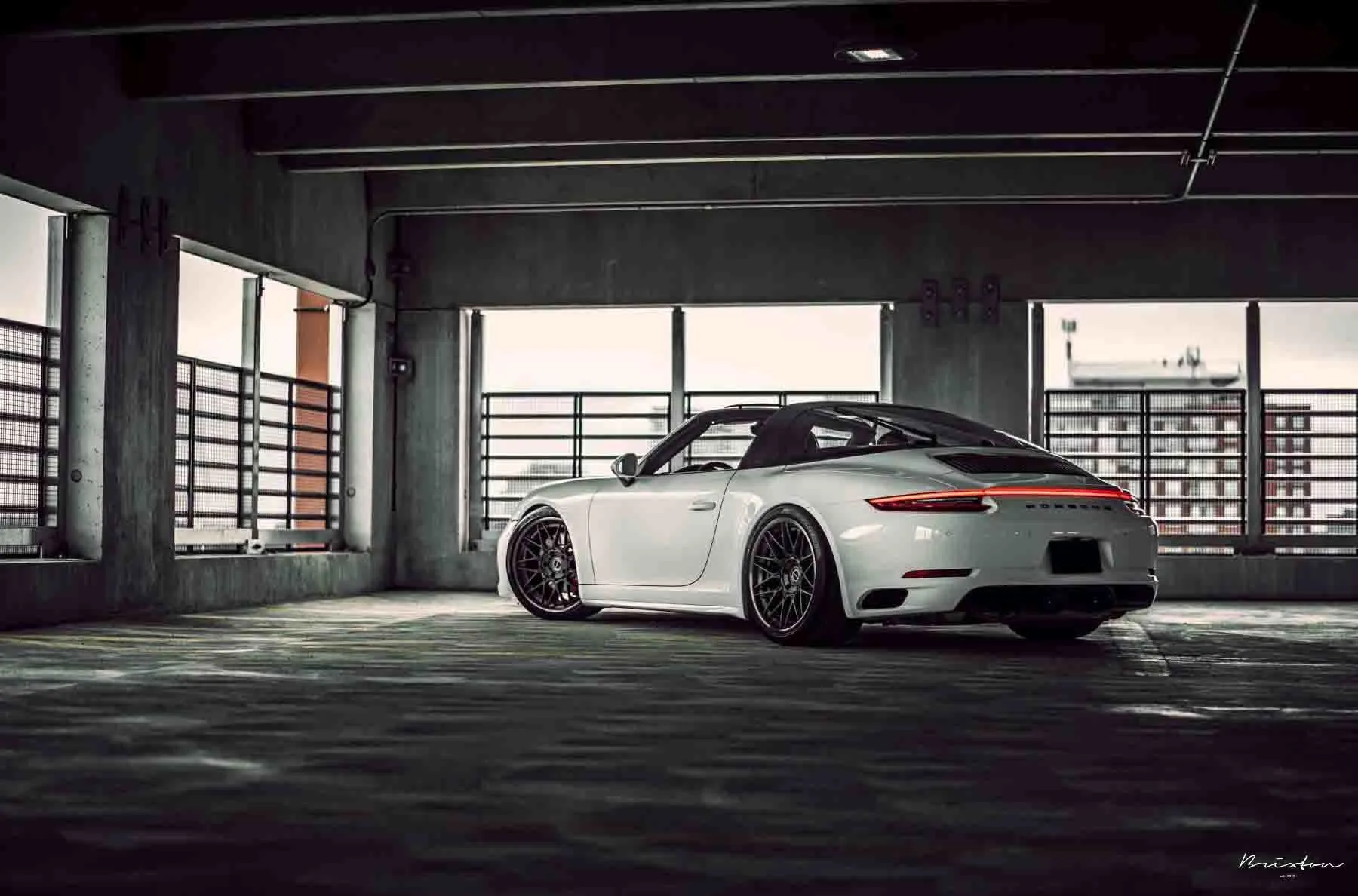 images-products-1-2054-232974342-brixton-forged-vl13-targa-series-wheels-white-porsche-991-targa-21-inch-concave-wheels-13-1800x1.jpg