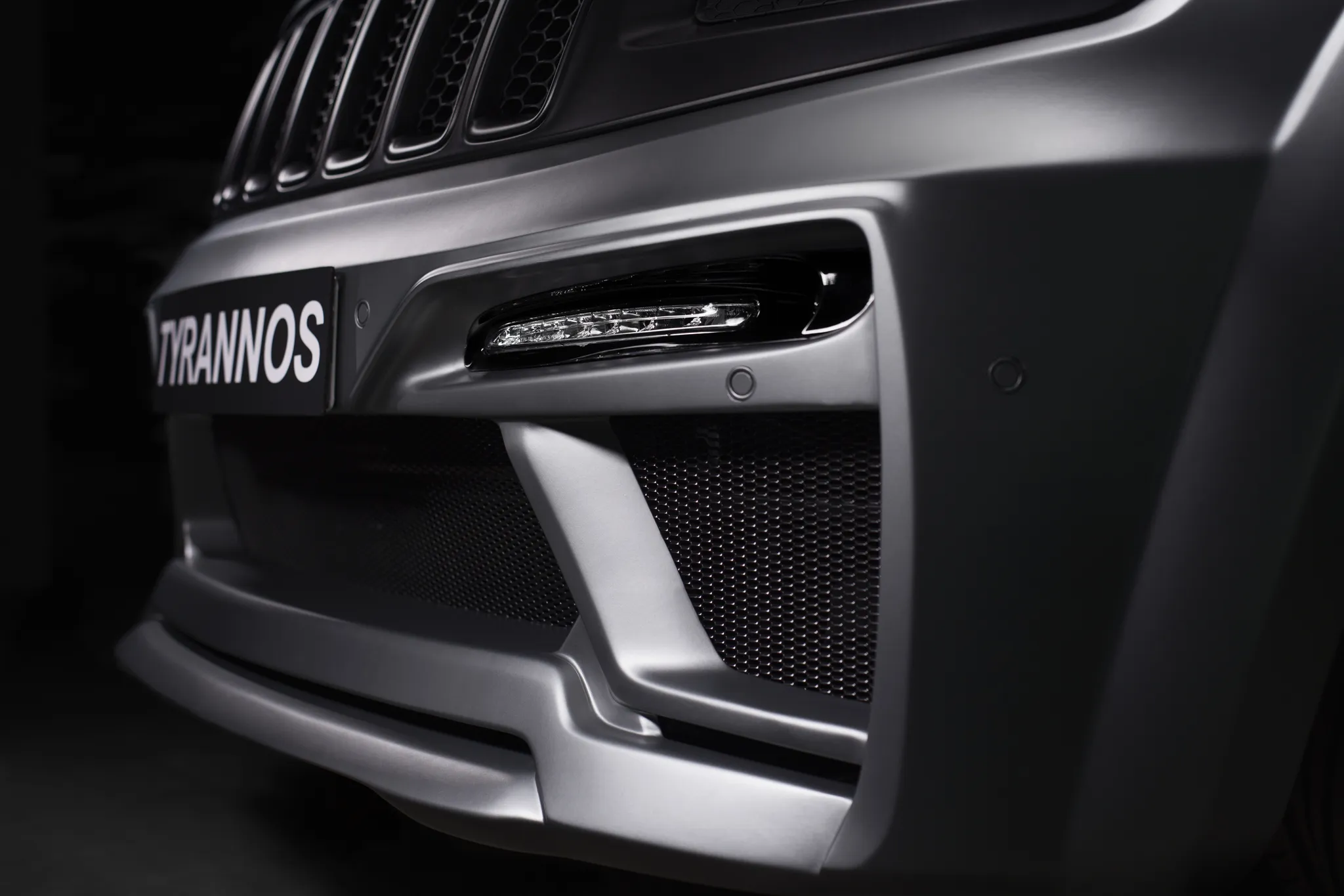 SCL PERFORMANCE Tyrannos body kit for Jeep Grand Cherokee NEW MODEL