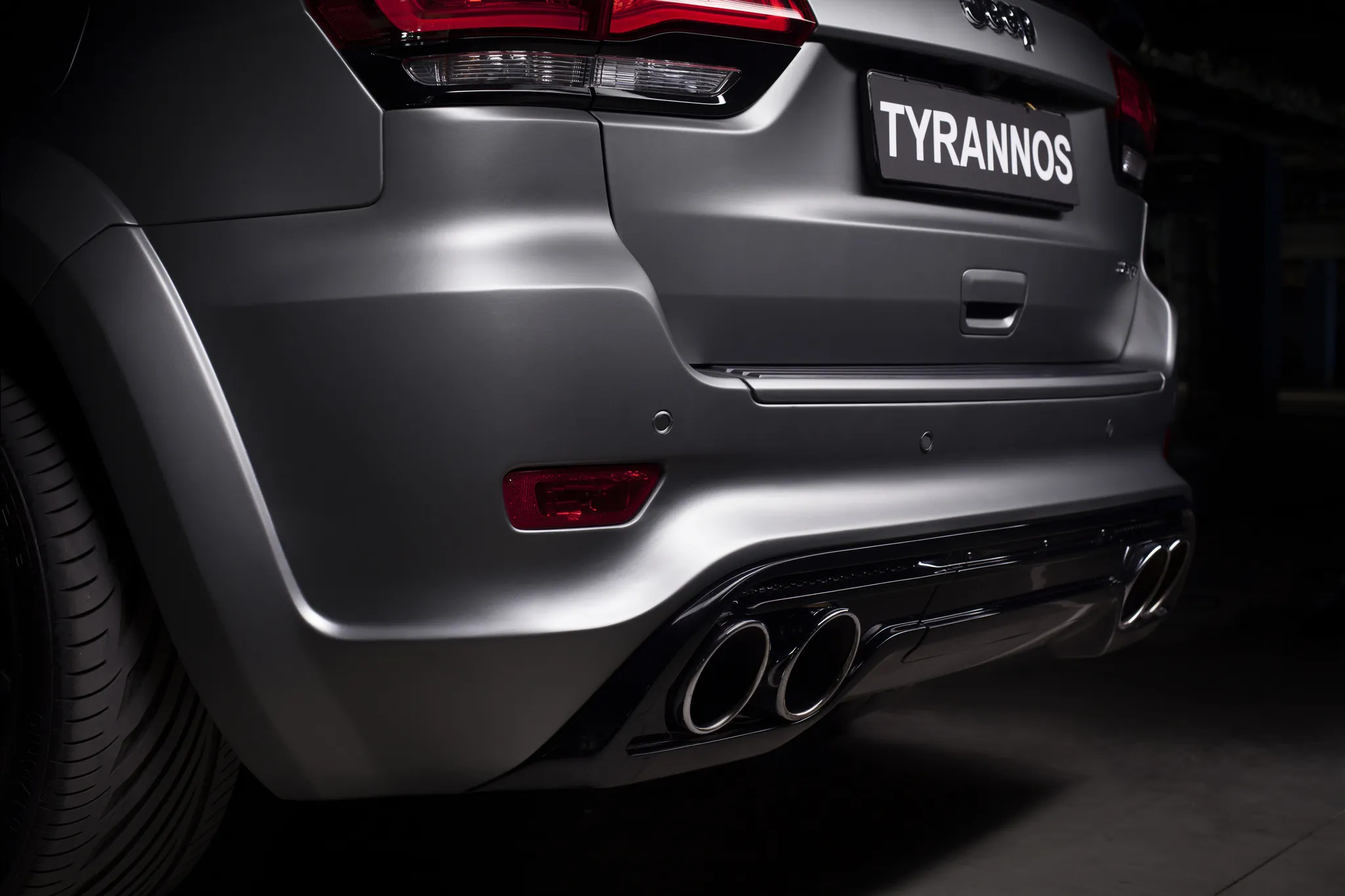 SCL PERFORMANCE Tyrannos body kit for Jeep Grand Cherokee Fiberglass