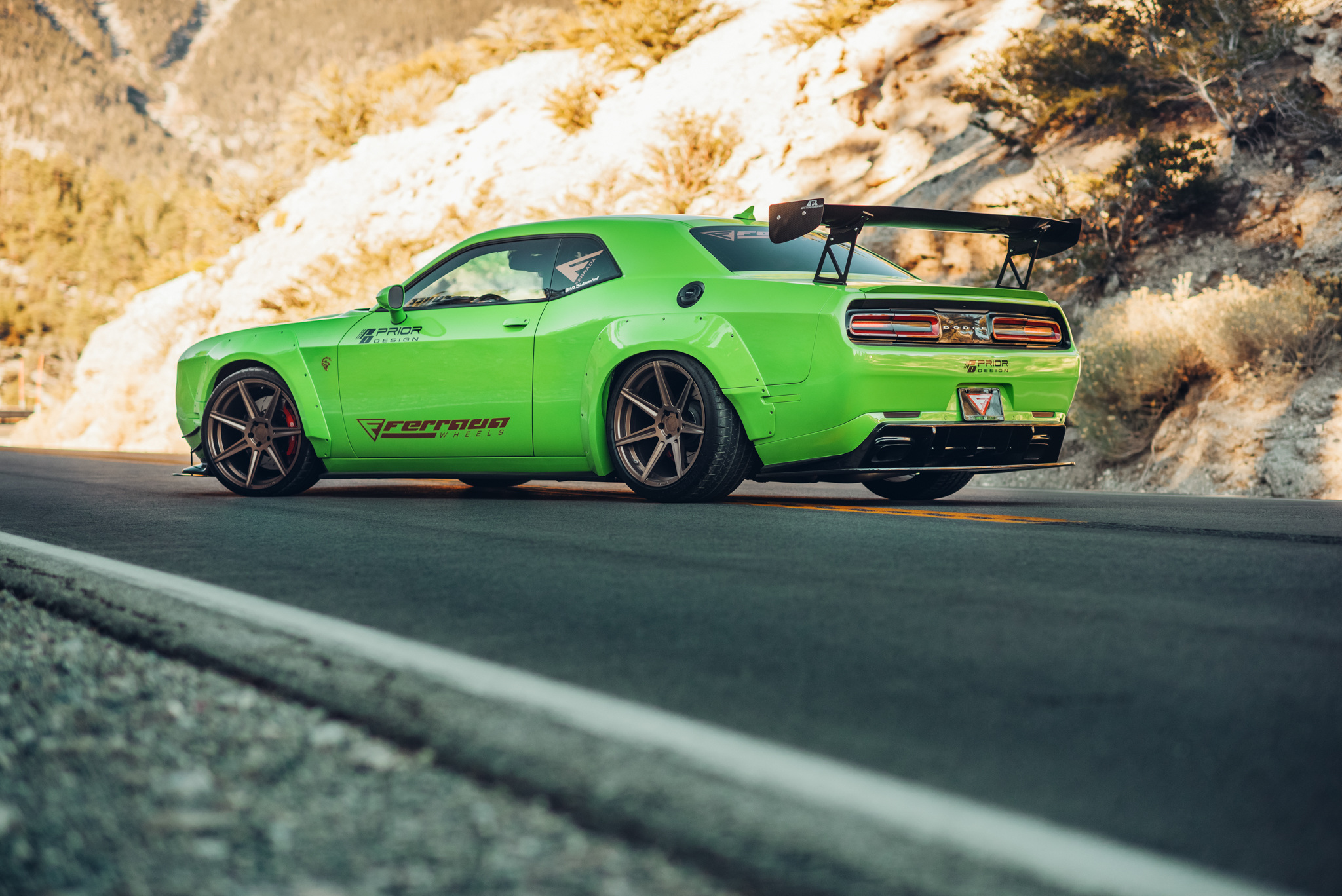 DODGE CHALLENGER  FERRADA R8-FR7 FORGED WHEELS