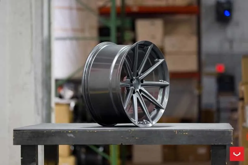 images-products-1-2079-232982559-Vossen-VFS-10-Wheel-Gloss-Graphite-Hybrid-Forged-Series-_-Vossen-Wheels-2018-1006-1047x698.jpg