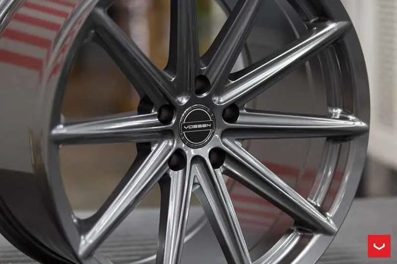 images-products-1-2082-232982562-Vossen-VFS-10-Wheel-Gloss-Graphite-Hybrid-Forged-Series-_-Vossen-Wheels-2018-1028-1047x698.jpg