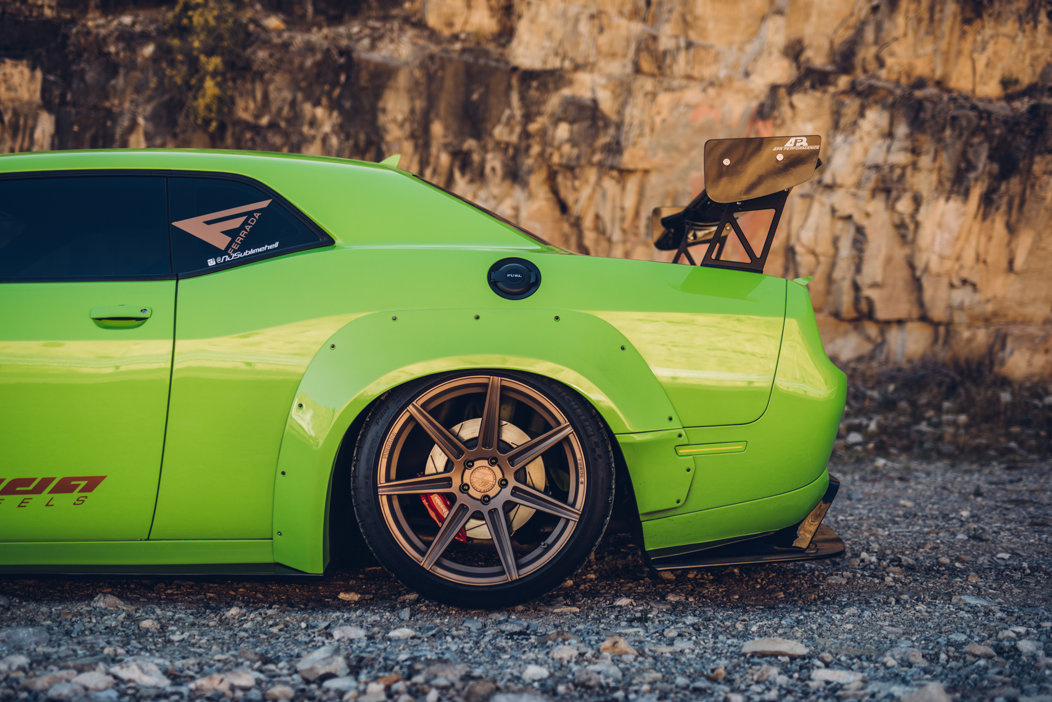 DODGE CHALLENGER  FERRADA R8-FR7 FORGED WHEELS