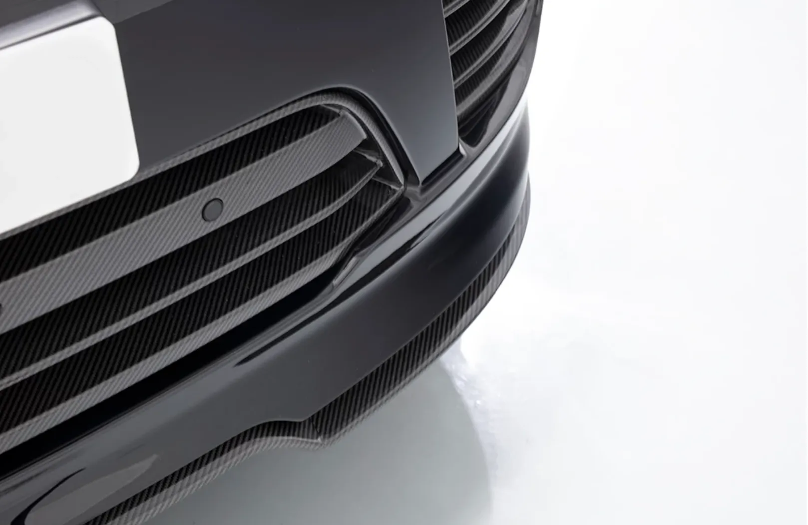 Urban body kit for Land Rover Discovery 5 Commercial latest model