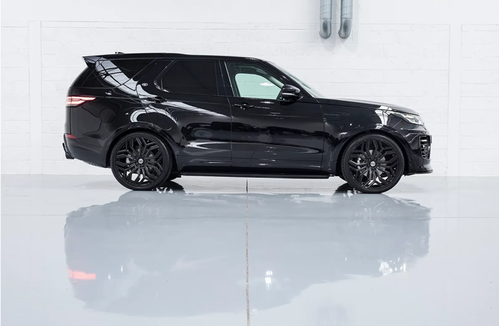 Urban  body kit for Land Rover Discovery 5 Commercial new style
