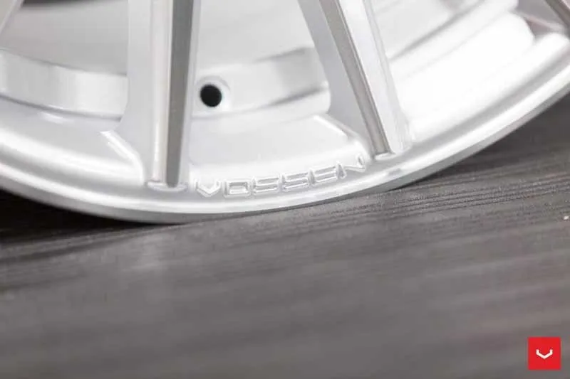 images-products-1-2146-232982626-Vossen-VFS-2-Wheel-Silver-Polished-VF-Series-_-Vossen-Wheels-2018-1001-1047x698.jpg