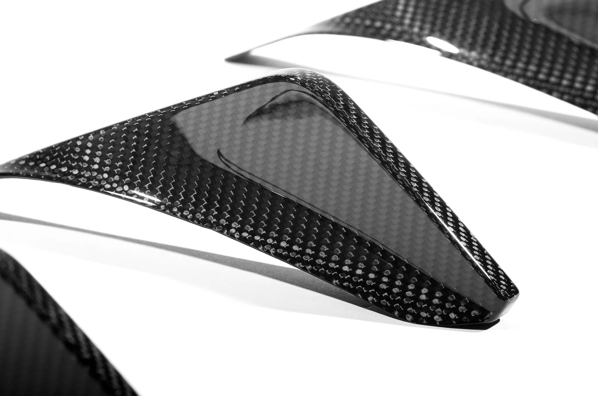 Sterckenn Carbon Fiber diffuser for BMW M5 F90 carbon