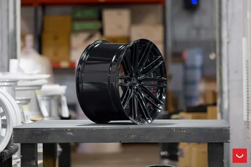 images-products-1-2218-232982698-Vossen-VFS-4-Wheel-C25-Gloss-Black-Hybrid-Forged-Series-_-Vossen-Wheels-2018-1007-1047x698.jpg