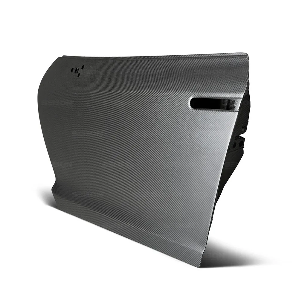 SEIBON OEM-STYLE DRY CARBON DOORS FOR  NISSAN GT-R new model