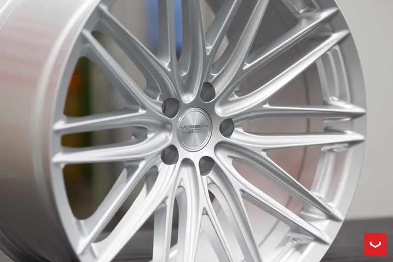 images-products-1-2304-232982784-Vossen-VFS-4-Wheel-Silver-Metallic-VF-Series-_-Vossen-Wheels-2018-1004-1047x698.jpg