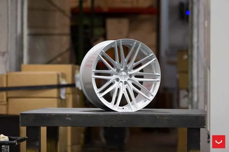images-products-1-2305-232982785-Vossen-VFS-4-Wheel-Silver-Metallic-VF-Series-_-Vossen-Wheels-2018-1005-1047x698.jpg
