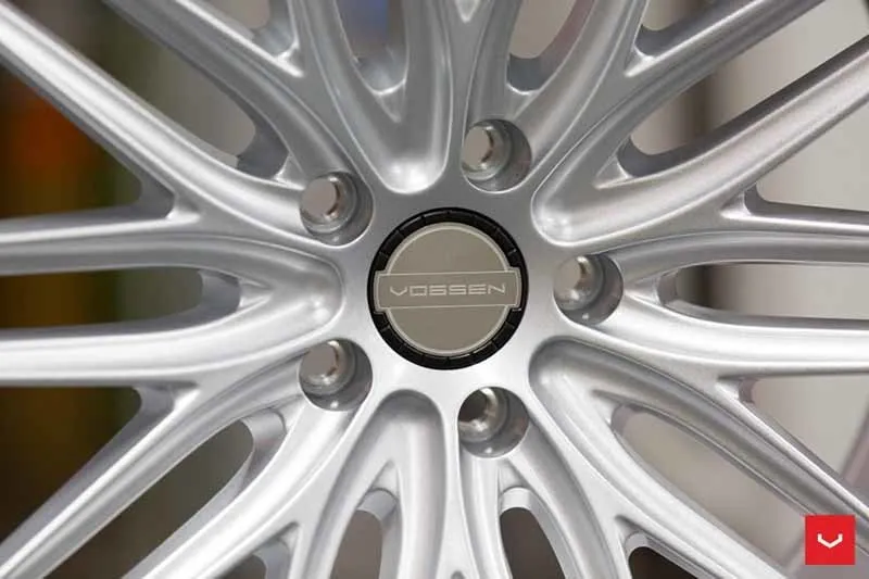 images-products-1-2311-232982791-Vossen-VFS-4-Wheel-Silver-Metallic-VF-Series-_-Vossen-Wheels-2018-1026-1047x698.jpg