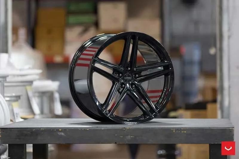 images-products-1-2330-232982810-Vossen-VFS-5-Wheel-C25-Gloss-Black-Hybrid-Forged-Series-_-Vossen-Wheels-2018-1018-1047x698.jpg