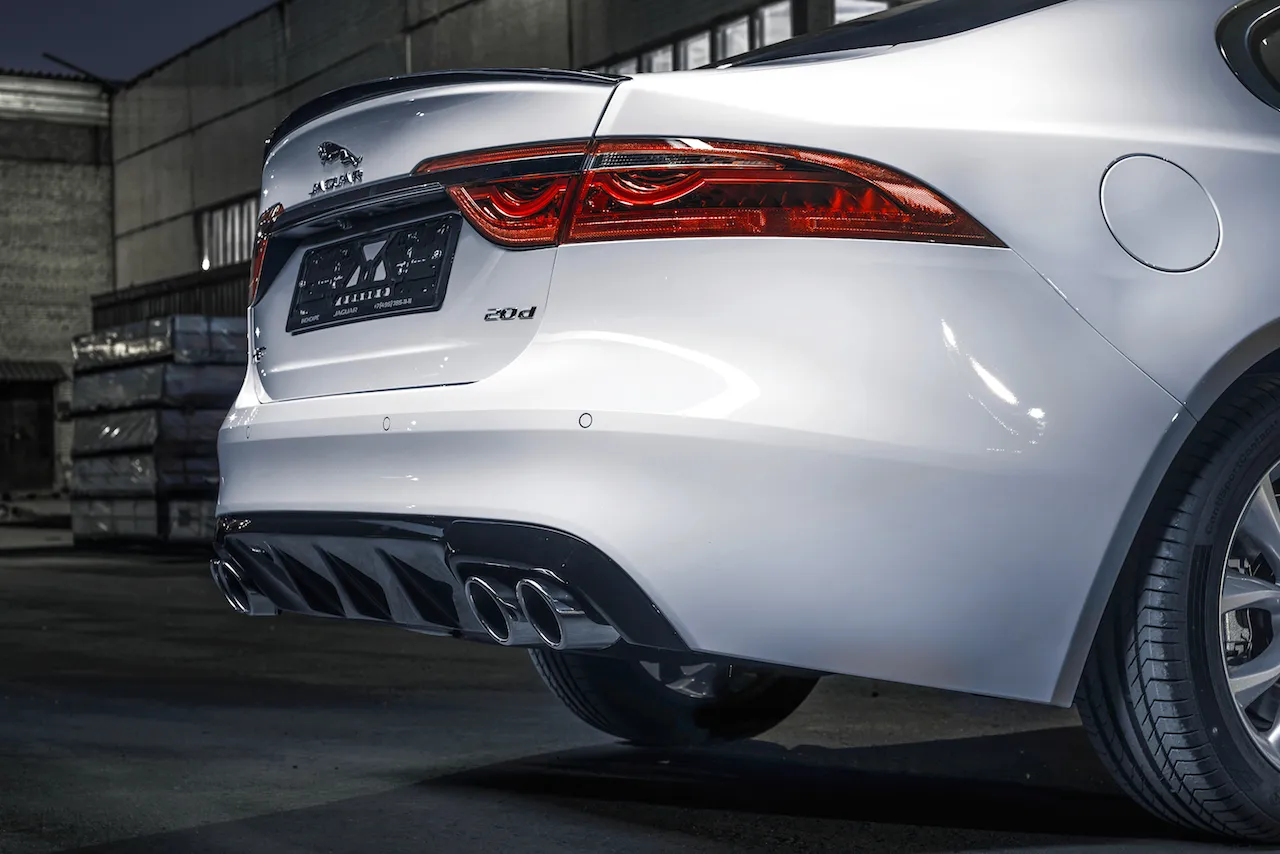 Check price and buy Ronin Design body kit for Jaguar XF