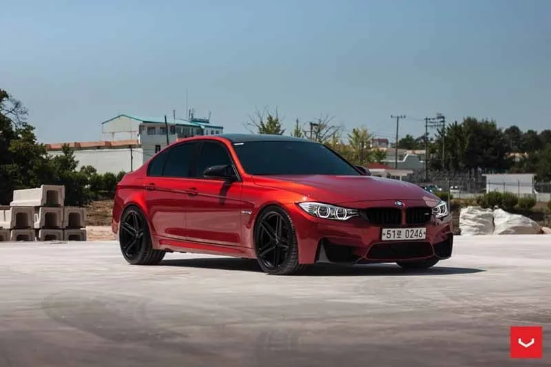 images-products-1-2357-232982837-BMW-M3-Hybrid-Forged-VFS-5-_-Vossen-Wheels-2018-1001-1047x698.jpg