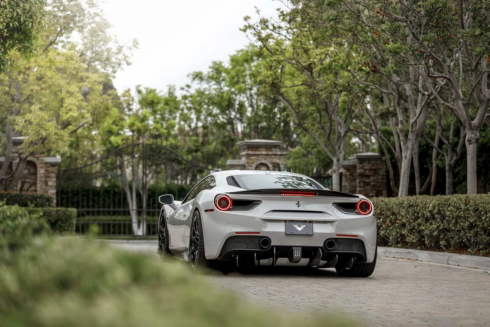 Vorsteiner Nero body kit for Ferrari 488 carbon fiber