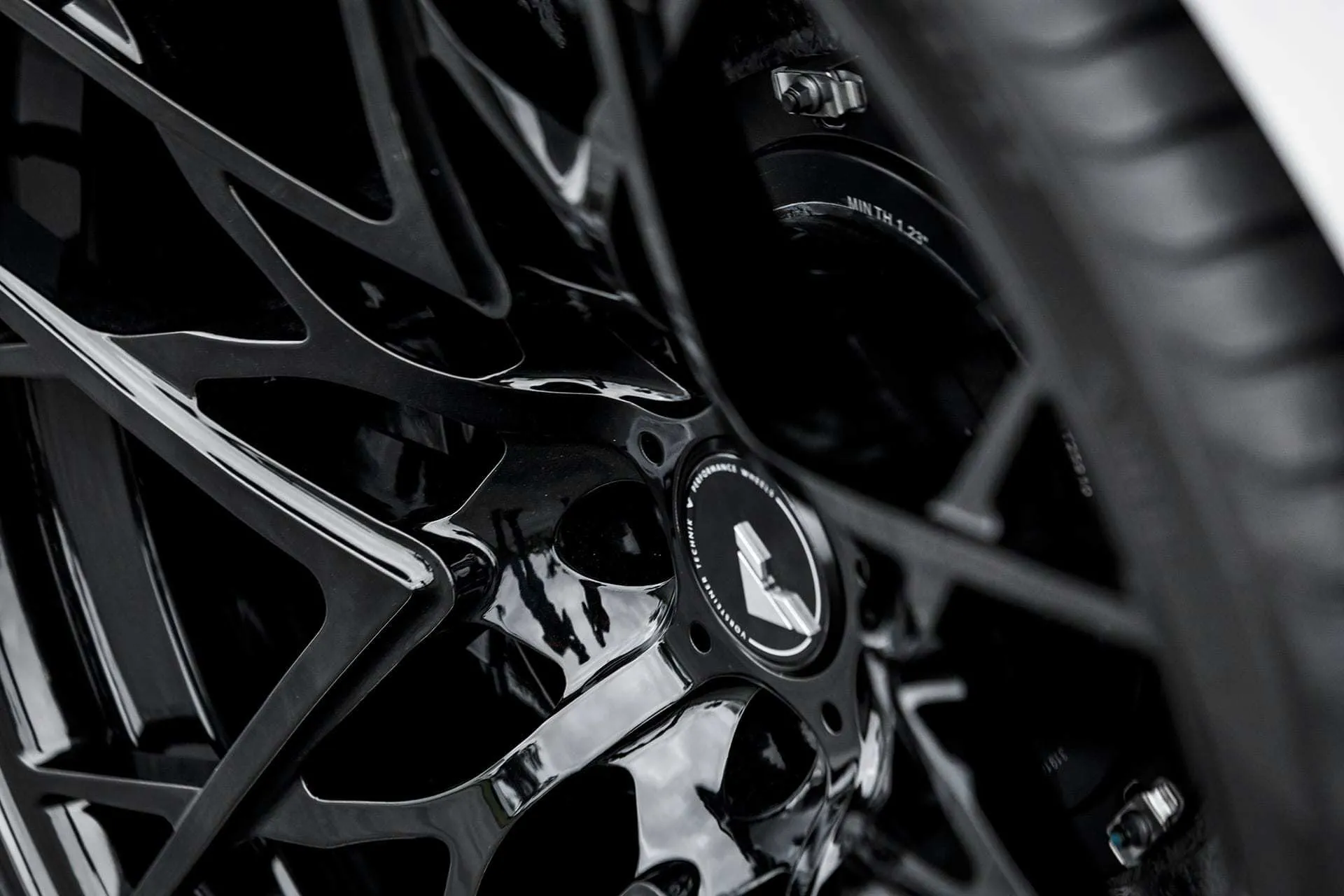 Vorsteiner Nero body kit for Ferrari 488 new style