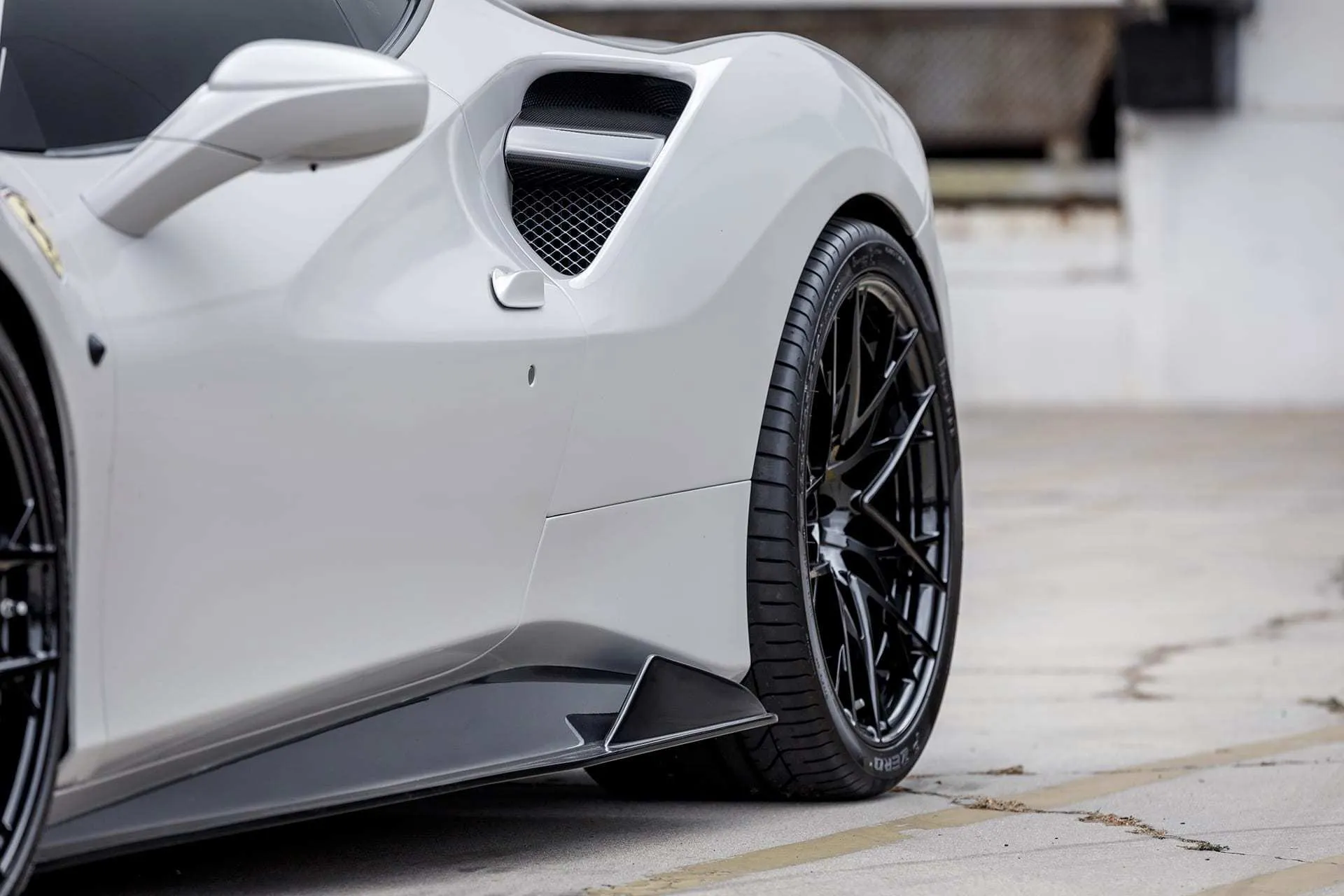 Vorsteiner Nero body kit for Ferrari 488 new style