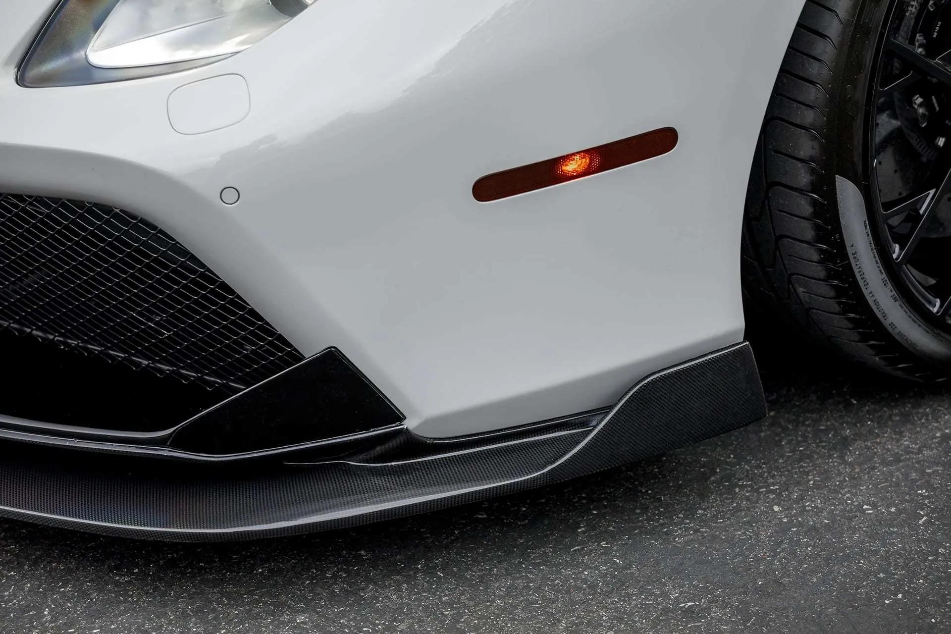 Vorsteiner Nero body kit for Ferrari 488 new model