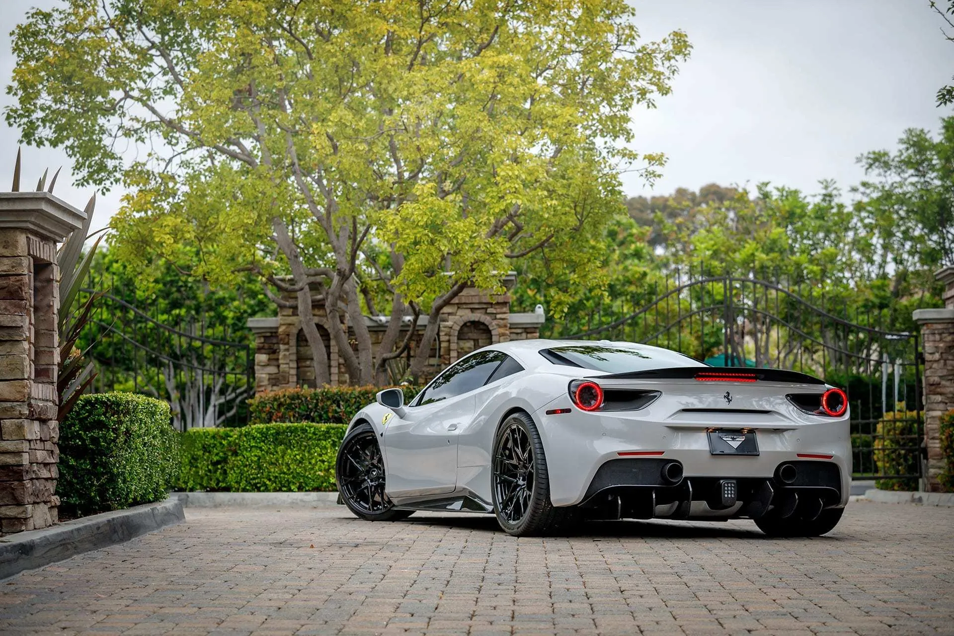 Vorsteiner Nero body kit for Ferrari 488 new style