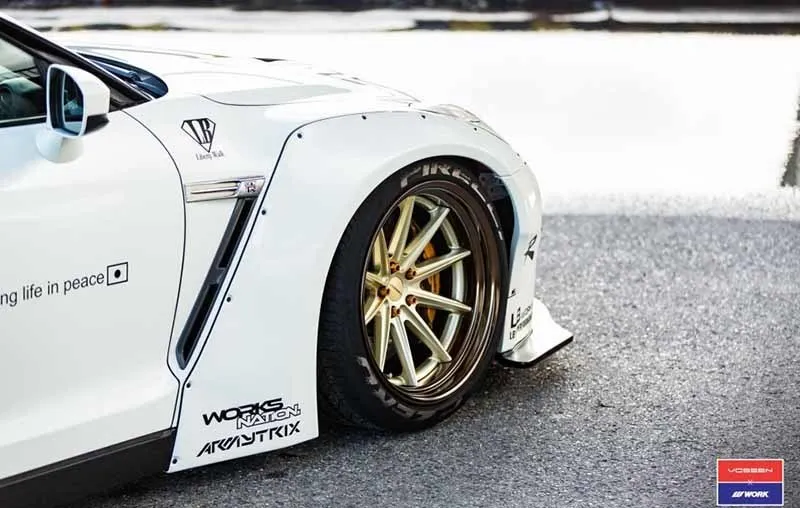 images-products-1-2436-232982916-nissan_r35_gtr_-_liberty_walk_-_vossen_x_work_vws-1_wheels_-_c_vossen_wheels_2016_-_1009_0.jpg