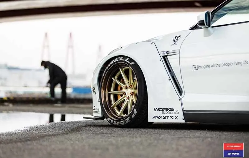 images-products-1-2444-232982924-nissan_r35_gtr_-_liberty_walk_-_vossen_x_work_vws-1_wheels_-_c_vossen_wheels_2016_-_1025_0.jpg