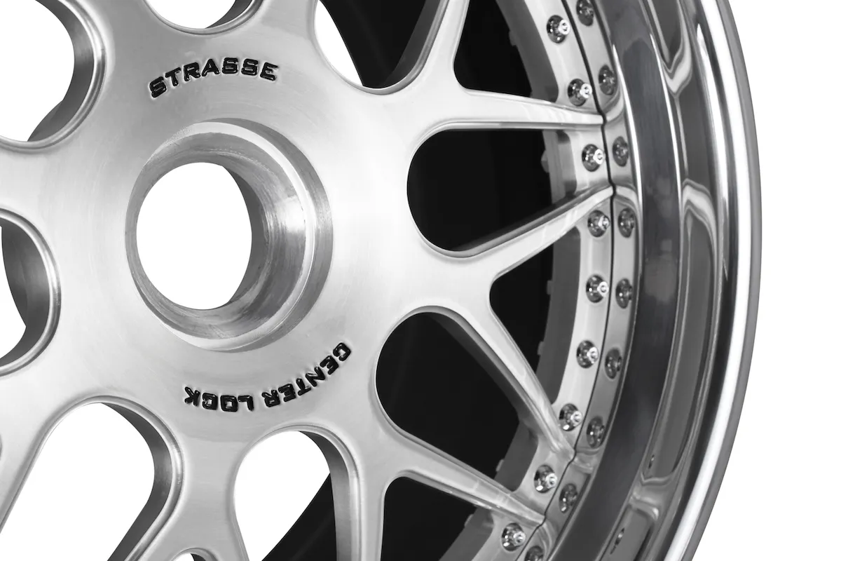 Strasse SV8 PERFORMANCE 3 Piece Forged Wheels