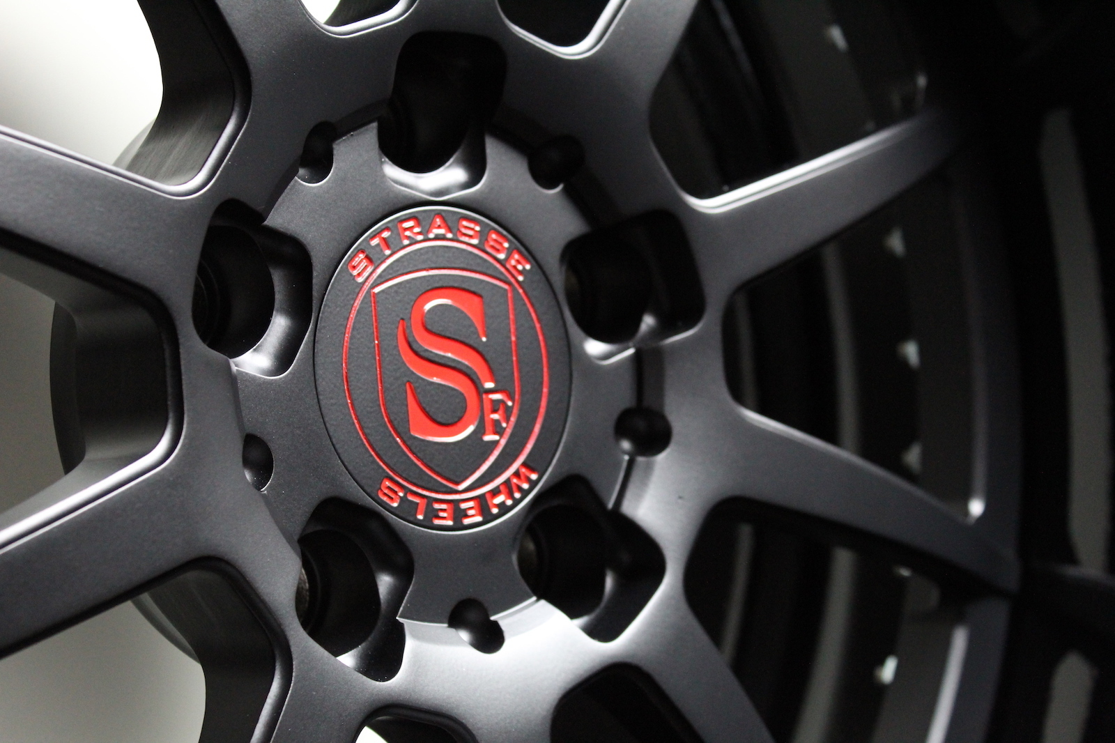 Strasse R10 SIGNATURE 3 Piece Forged Wheels
