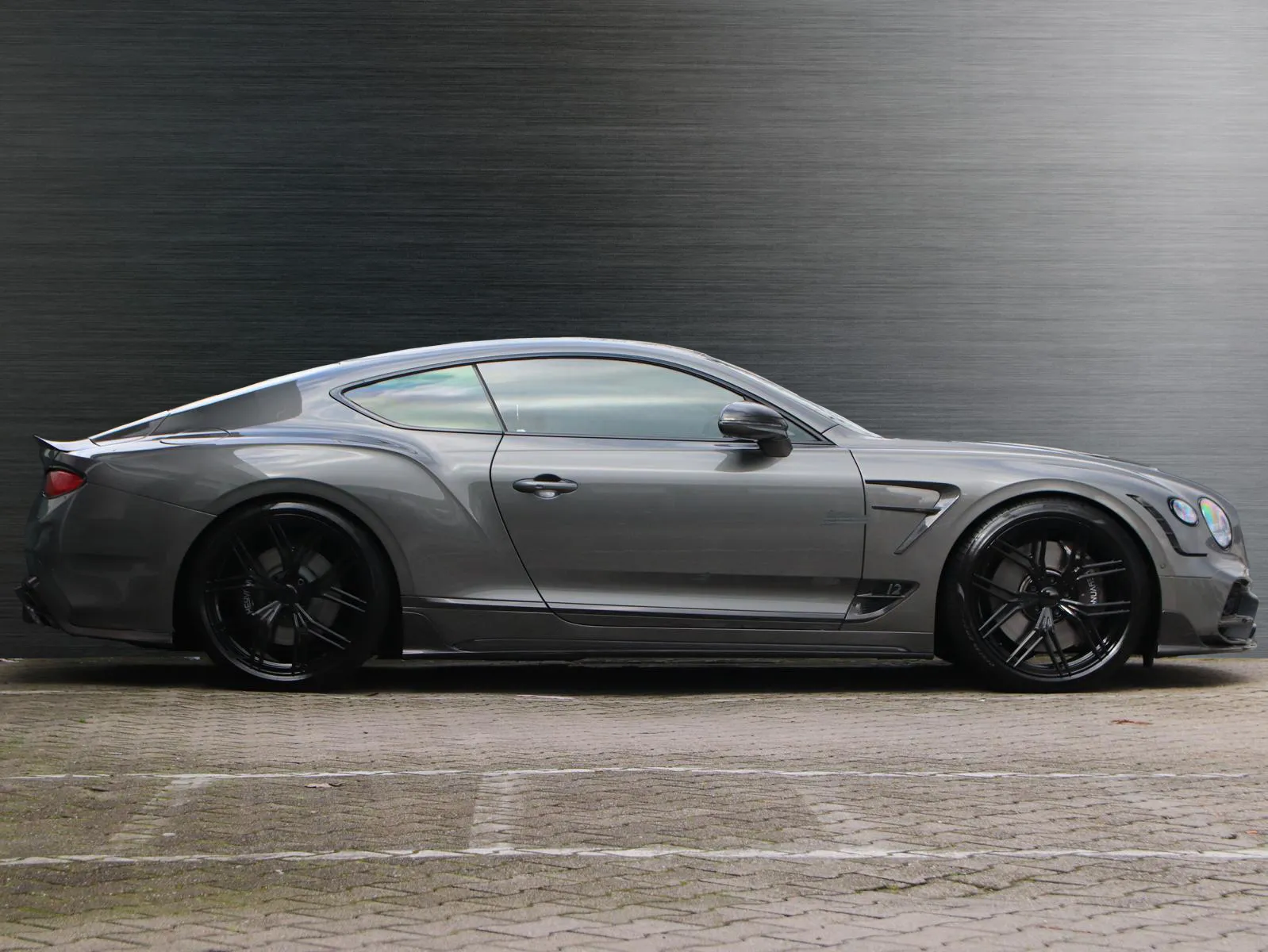 Check price and buy Keyvany Carbon Fiber Body kit set for Bentley Continental GT