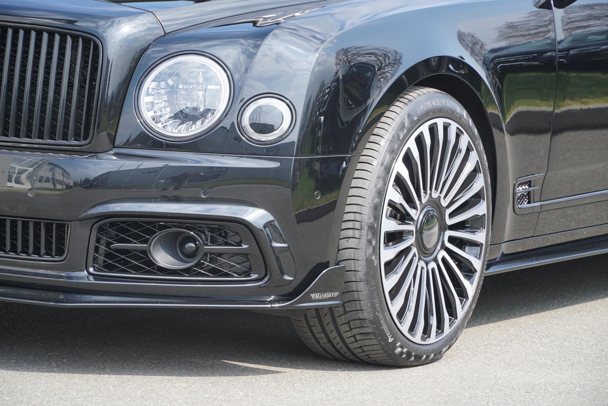 Mansory body kit for Bentley Mulsanne carbon