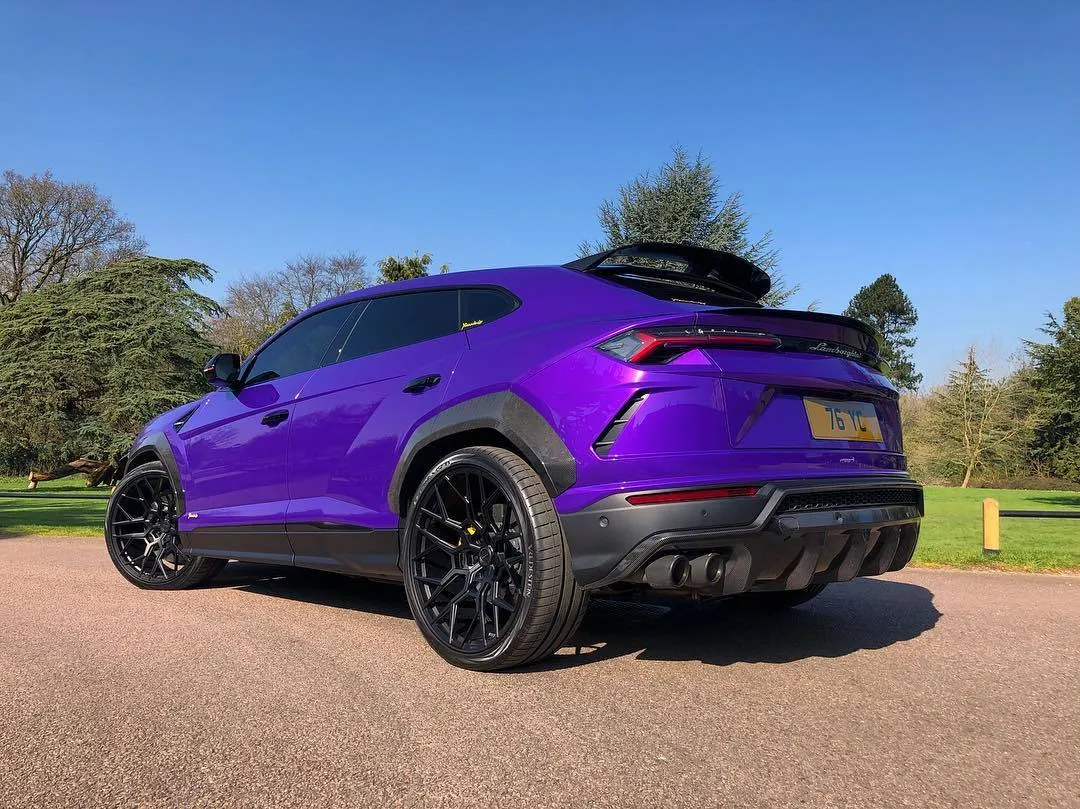 NERO Design body kit for Lamborghini Aventador URUS