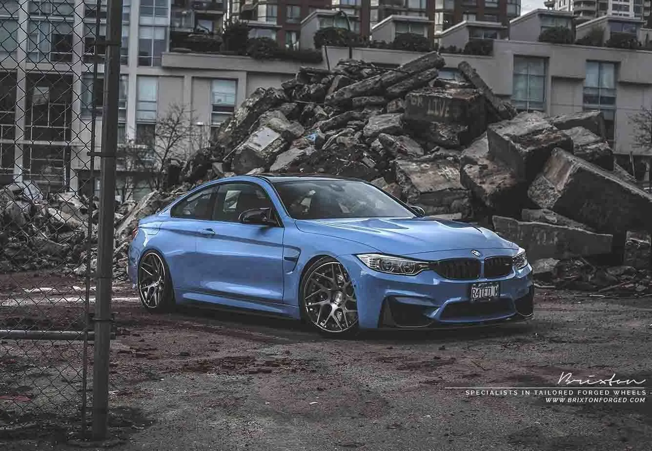 images-products-1-2562-232974850-bmw-f82-m4-brixton-forged-cm7-targa-series-20-smoke-black-yas-marina-blue-03.jpg