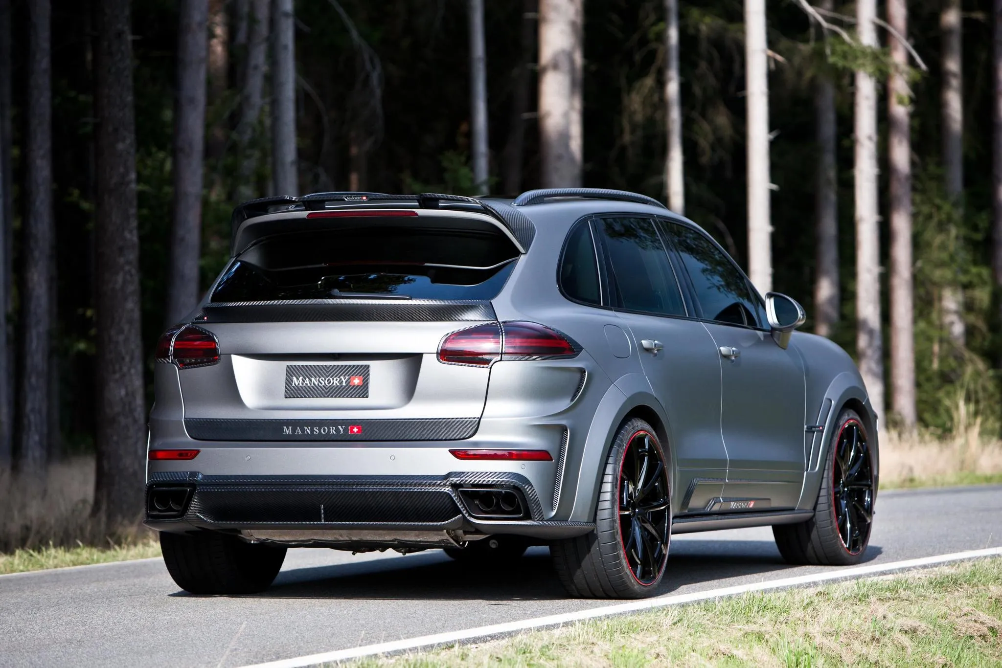 Mansory body kit for Porsche Cayenne  latest model