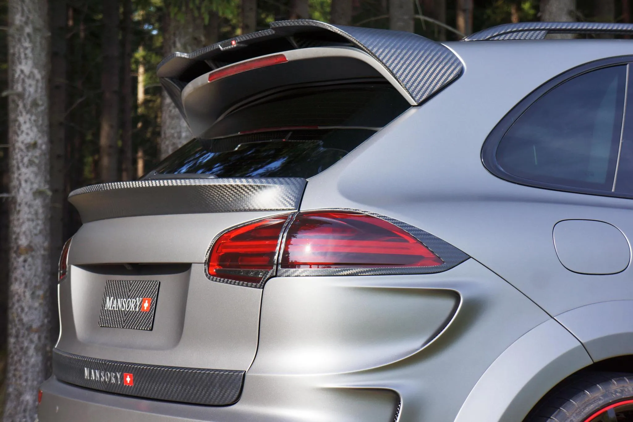Mansory body kit for Porsche Cayenne carbon