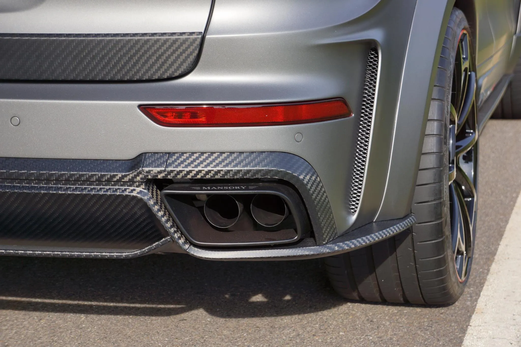 Mansory body kit for Porsche Cayenne latest model