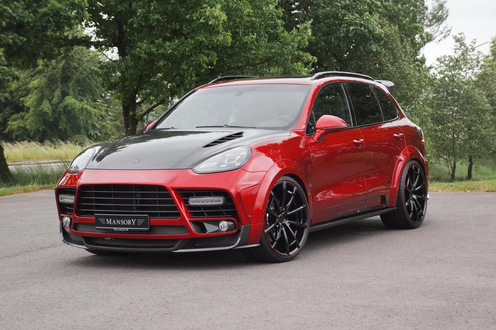 Mansory body kit for Porsche Cayenne carbon