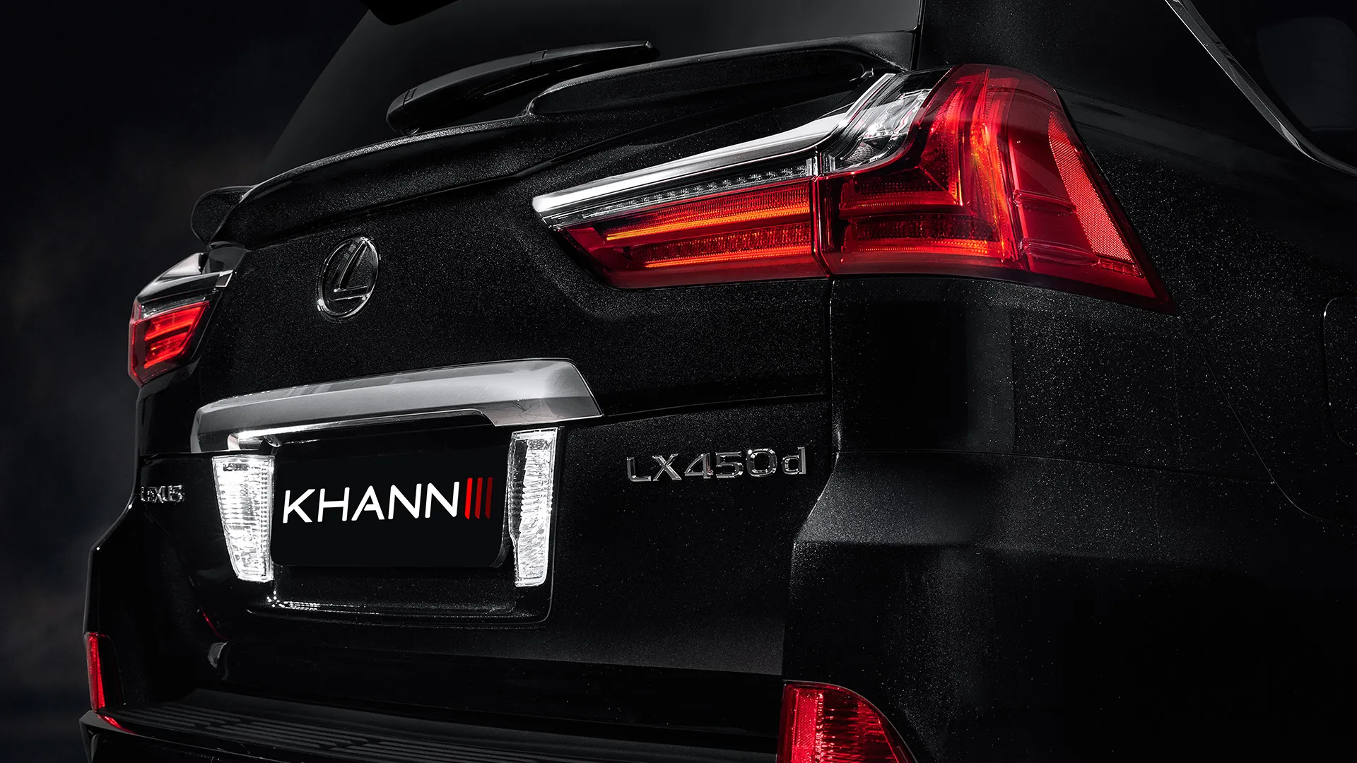 SPOILER ON LEXUS LX