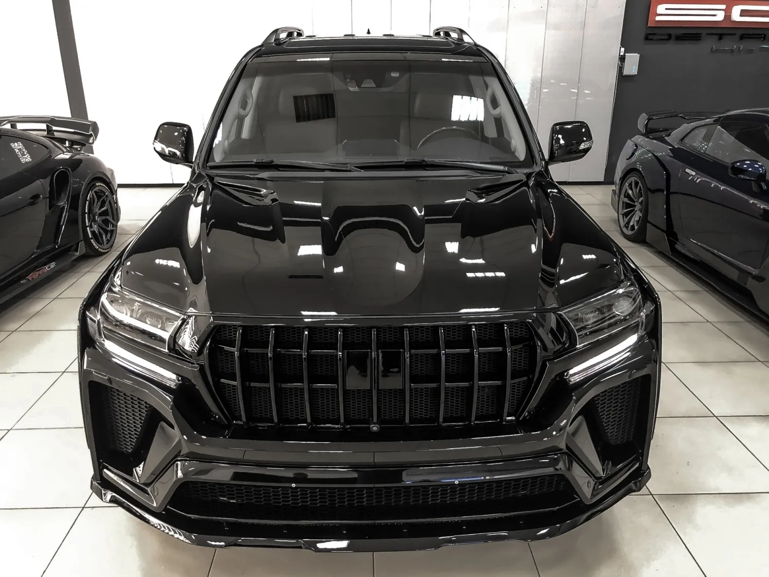 Check our price and buy SCL Performance body kit for Toyota Land Cruiser 200 Hakama