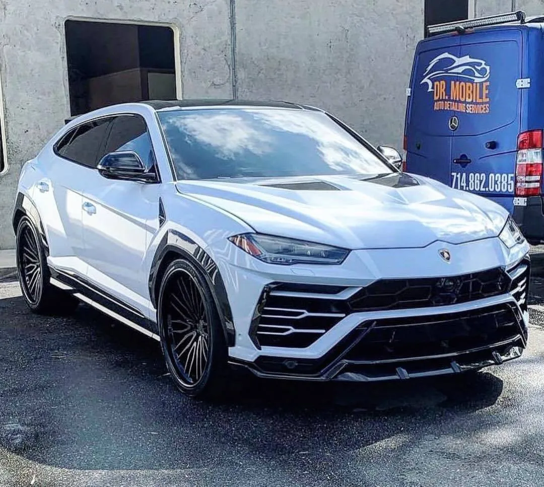 NERO Design body kit for Lamborghini Aventador URUS