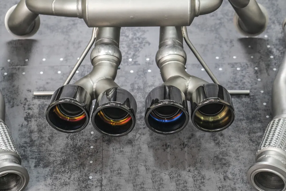 TNEER Exhaust Systems for Lamborghini AVENTADOR - LP700-4
